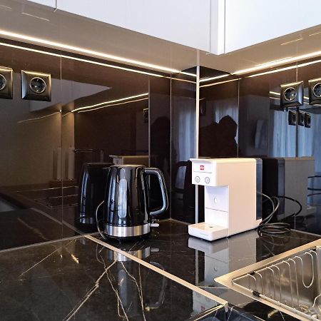 Luxury Suite Patras Exterior foto