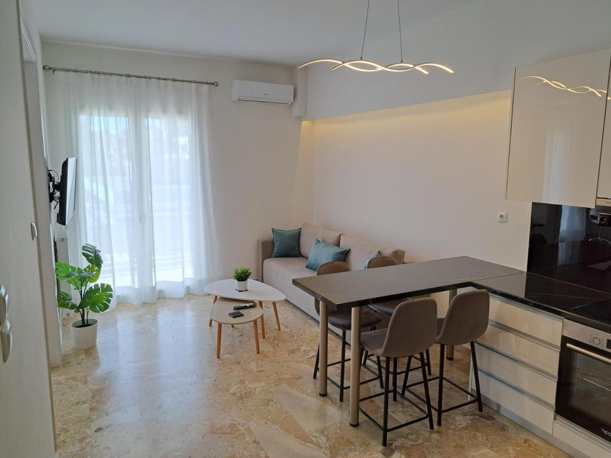Luxury Suite Patras Exterior foto